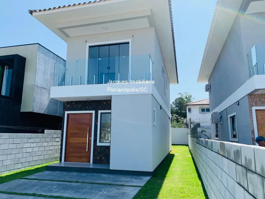 Foto 1 de Casa com 2 quartos à venda, 98m2 em São João do Rio Vermelho, Florianopolis - SC