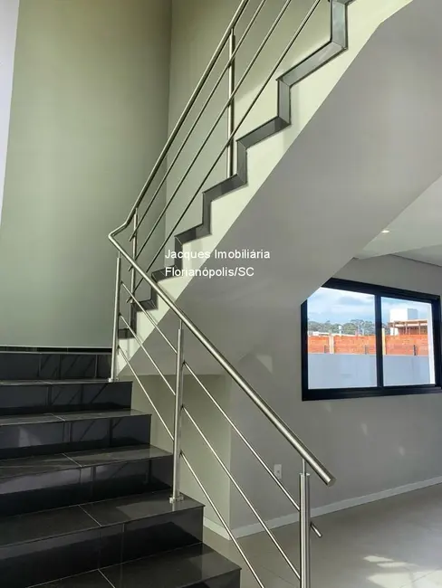 Foto 8 de Casa de Condomínio com 3 quartos à venda, 290m2 em São João do Rio Vermelho, Florianopolis - SC