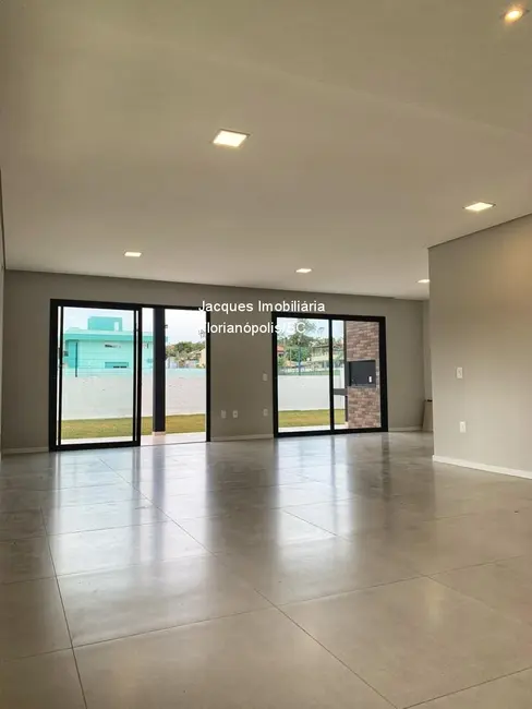 Foto 3 de Casa de Condomínio com 3 quartos à venda, 290m2 em São João do Rio Vermelho, Florianopolis - SC