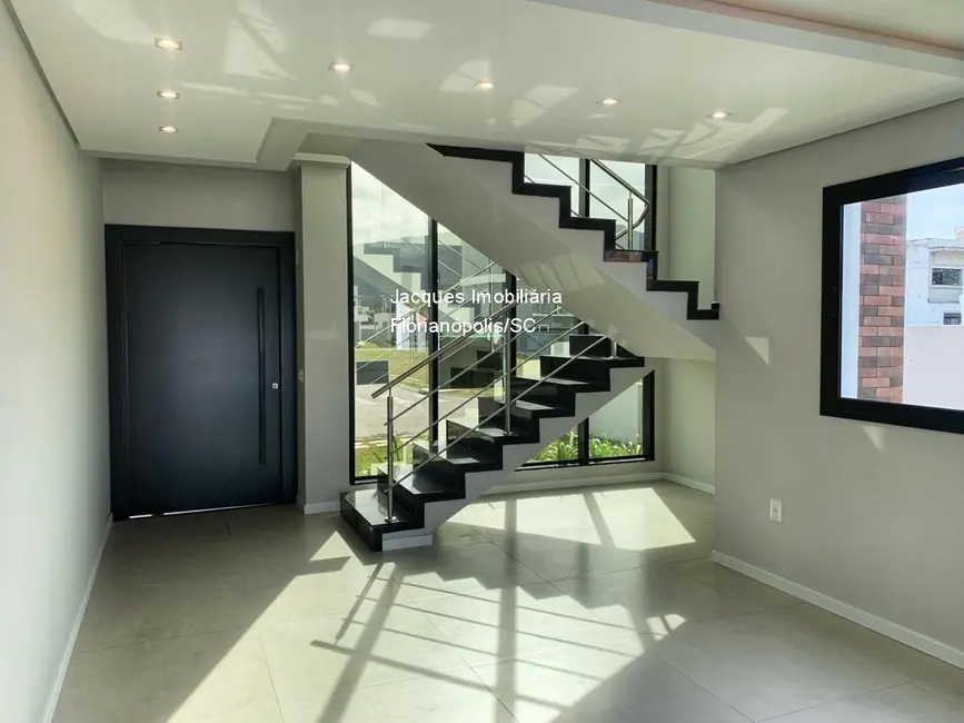 Foto 7 de Casa de Condomínio com 3 quartos à venda, 290m2 em São João do Rio Vermelho, Florianopolis - SC
