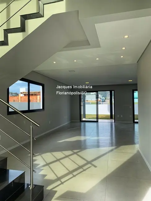 Foto 5 de Casa de Condomínio com 3 quartos à venda, 290m2 em São João do Rio Vermelho, Florianopolis - SC