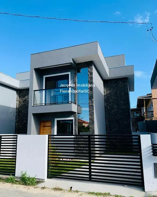 Foto 1 de Casa com 3 quartos à venda, 87m2 em Ingleses do Rio Vermelho, Florianopolis - SC