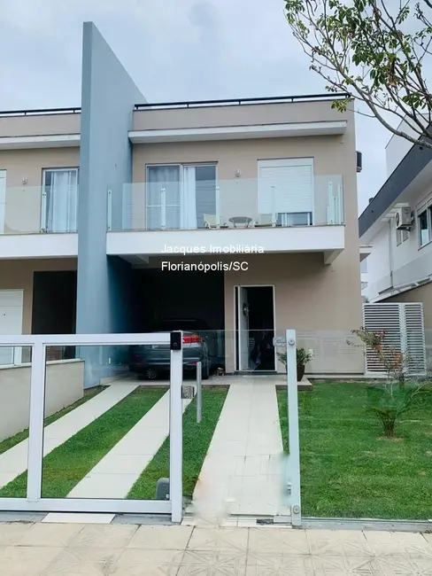 Foto 2 de Casa de Condomínio com 3 quartos à venda, 153m2 em Cachoeira do Bom Jesus, Florianopolis - SC