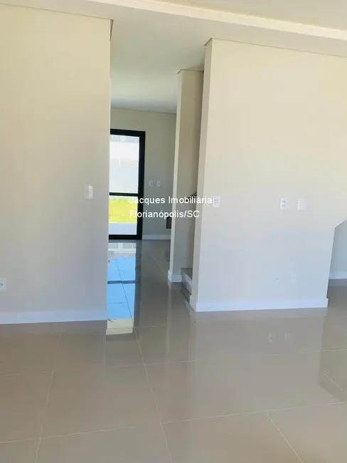Foto 3 de Casa de Condomínio com 3 quartos à venda, 225m2 em Cachoeira do Bom Jesus, Florianopolis - SC