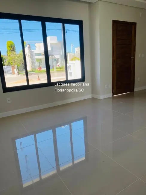 Foto 5 de Casa de Condomínio com 3 quartos à venda, 225m2 em Cachoeira do Bom Jesus, Florianopolis - SC