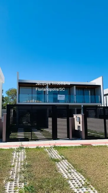 Foto 2 de Casa com 3 quartos à venda, 101m2 em Ingleses do Rio Vermelho, Florianopolis - SC