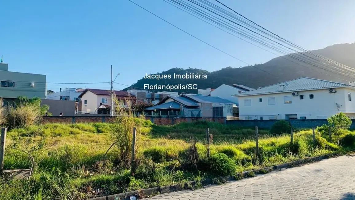 Foto 1 de Terreno / Lote à venda, 915m2 em Ingleses do Rio Vermelho, Florianopolis - SC