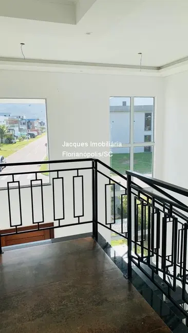 Foto 8 de Casa de Condomínio com 3 quartos à venda, 250m2 em São João do Rio Vermelho, Florianopolis - SC