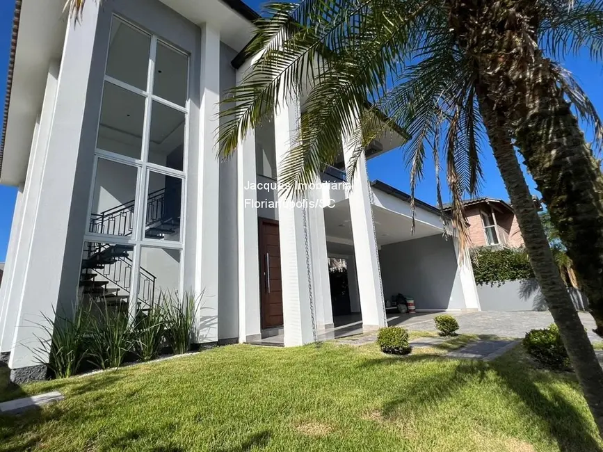 Foto 3 de Casa de Condomínio com 3 quartos à venda, 250m2 em São João do Rio Vermelho, Florianopolis - SC