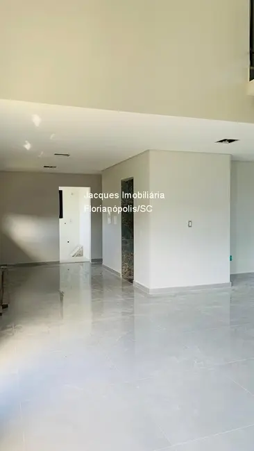 Foto 7 de Casa de Condomínio com 3 quartos à venda, 450m2 em São João do Rio Vermelho, Florianopolis - SC