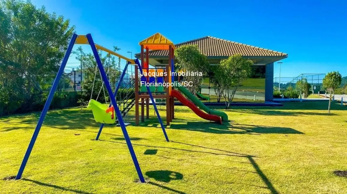 Terreno / Lote à venda, 810m2 em Ingleses do Rio Vermelho, Florianopolis - SC - imagem 4 Foto 4 de Terreno / Lote à venda, 810m2 em Ingleses do Rio Vermelho, Florianopolis - SC