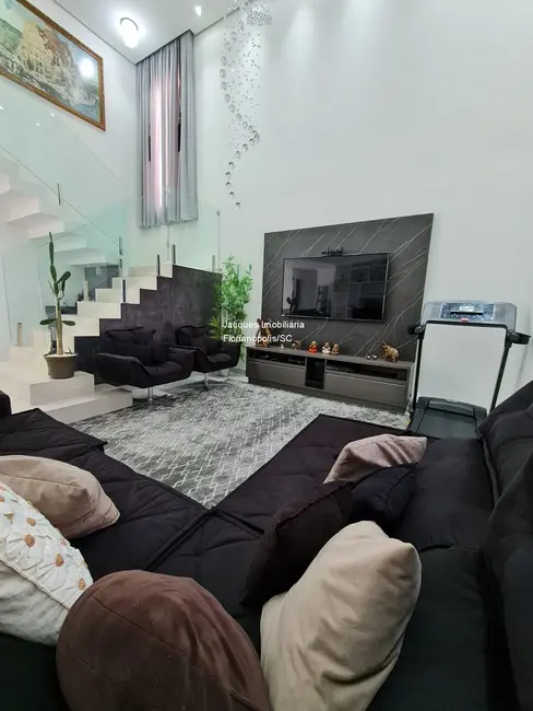 Foto 6 de Casa de Condomínio com 4 quartos à venda, 295m2 em São João do Rio Vermelho, Florianopolis - SC