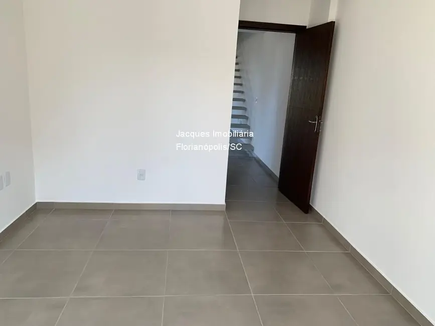 Foto 8 de Casa com 3 quartos à venda, 111m2 em São João do Rio Vermelho, Florianopolis - SC