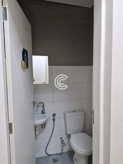 Armazém / Galpão à venda e para alugar, 365m2 em Vila Pompéia, Campinas - SP - imagem 8 Foto 8 de Armazém / Galpão à venda e para alugar, 365m2 em Vila Pompéia, Campinas - SP