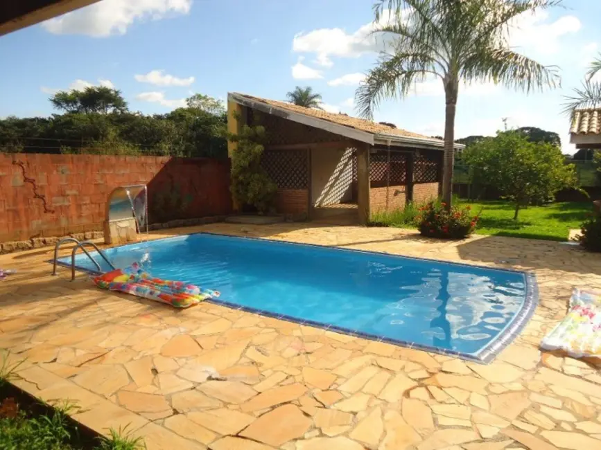 Foto 1 de Chácara com 4 quartos à venda, 352m2 em Jaguariuna, SP