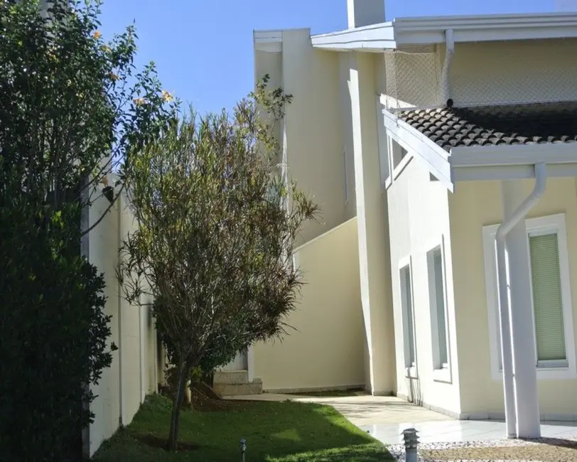 Casa de Condomínio com 3 quartos para alugar, 450m2 em Loteamento Alphaville Campinas, Campinas - SP - imagem 3 Foto 3 de Casa de Condomínio com 3 quartos para alugar, 450m2 em Loteamento Alphaville Campinas, Campinas - SP