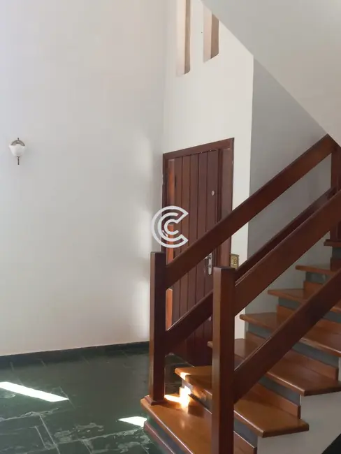 Casa com 5 quartos à venda e para alugar, 290m2 em Taquaral, Campinas - SP - imagem 8 Foto 8 de Casa com 5 quartos à venda e para alugar, 290m2 em Taquaral, Campinas - SP