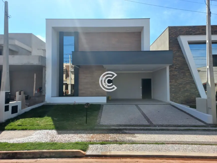 Foto 1 de Casa com 3 quartos à venda, 300m2 em Parque Brasil 500, Paulinia - SP