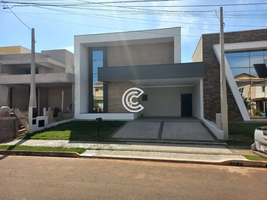 Foto 2 de Casa com 3 quartos à venda, 300m2 em Parque Brasil 500, Paulinia - SP