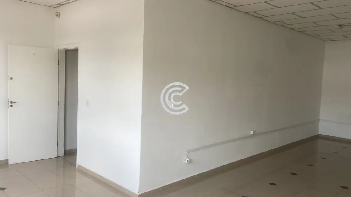 Sala Comercial para alugar, 44m2 em Centro, Vinhedo - SP - imagem 7 Foto 7 de Sala Comercial para alugar, 44m2 em Centro, Vinhedo - SP