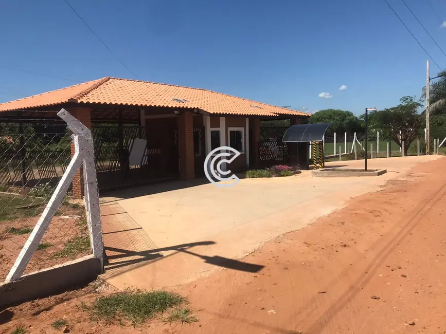 Foto 2 de Chácara com 2 quartos à venda, 60m2 em Dois Corregos - SP