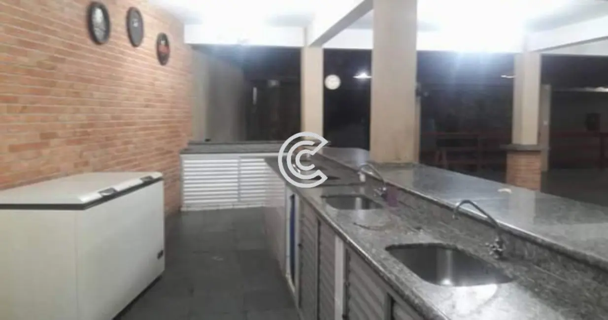 Chácara com 1 quarto à venda, 220m2 em Louveira - SP - imagem 6 Foto 6 de Chácara com 1 quarto à venda, 220m2 em Louveira - SP