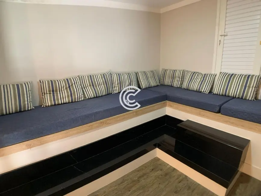 Casa de Condomínio com 4 quartos para alugar, 550m2 em Chácaras Silvania, Valinhos - SP - imagem 9 Foto 9 de Casa de Condomínio com 4 quartos para alugar, 550m2 em Chácaras Silvania, Valinhos - SP