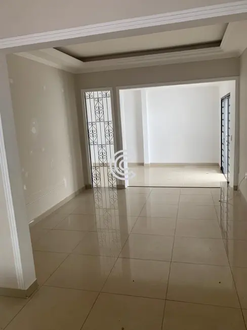 Casa com 4 quartos à venda, 250m2 em Vila Nova São José, Campinas - SP - imagem 4 Foto 4 de Casa com 4 quartos à venda, 250m2 em Vila Nova São José, Campinas - SP