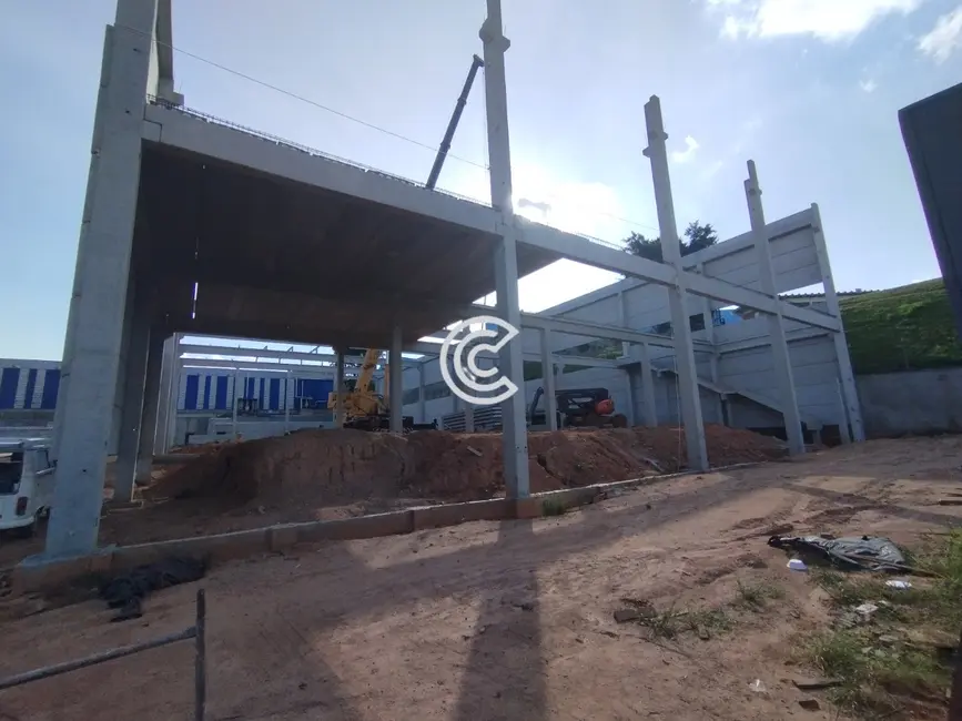 Armazém / Galpão para alugar, 2550m2 em Macuco, Valinhos - SP - imagem 6 Foto 6 de Armazém / Galpão para alugar, 2550m2 em Macuco, Valinhos - SP