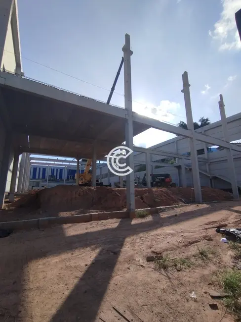 Armazém / Galpão para alugar, 2550m2 em Macuco, Valinhos - SP - imagem 5 Foto 5 de Armazém / Galpão para alugar, 2550m2 em Macuco, Valinhos - SP