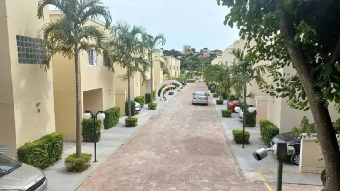 Foto 2 de Casa de Condomínio com 2 quartos para alugar, 92m2 em Ortizes, Valinhos - SP