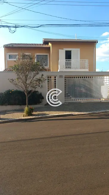 Foto 2 de Casa com 3 quartos à venda, 211m2 em Jardim Santa Helena, Valinhos - SP