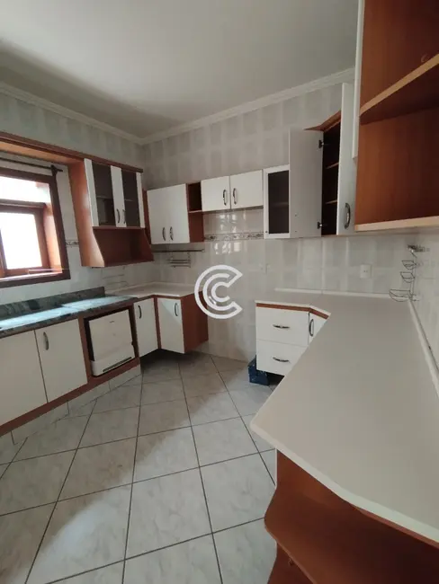 Casa de Condomínio com 4 quartos à venda, 270m2 em Valinhos - SP - imagem 6 Foto 6 de Casa de Condomínio com 4 quartos à venda, 270m2 em Valinhos - SP