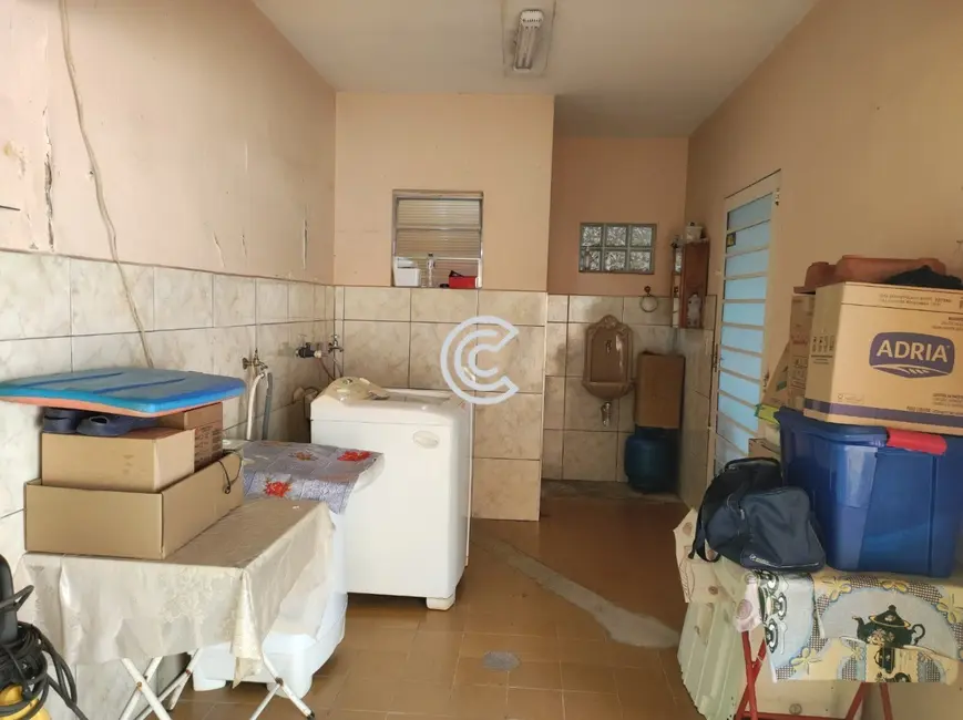 Foto 3 de Casa com 4 quartos à venda, 200m2 em Parque Itália, Campinas - SP