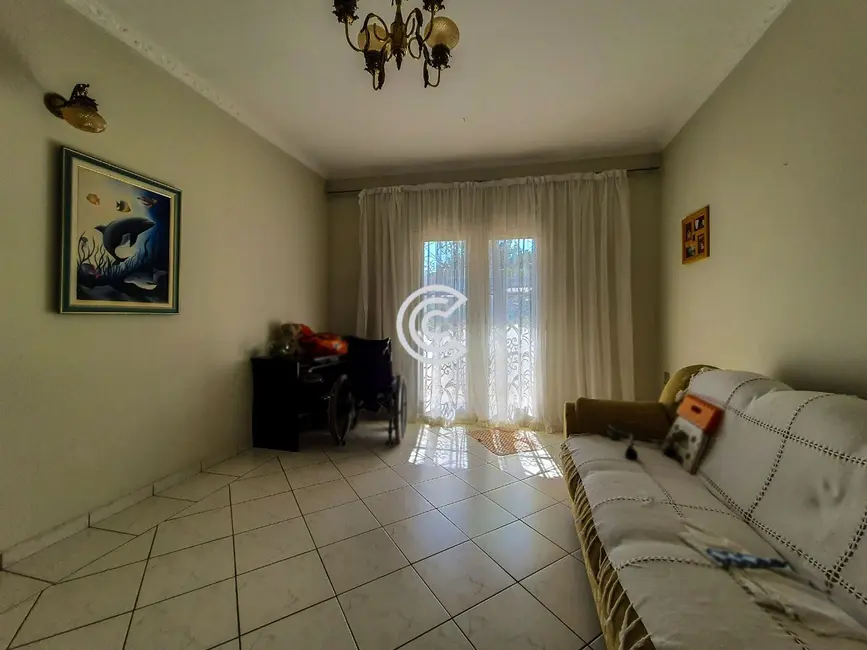 Casa com 4 quartos à venda, 700m2 em Jardim Eulina, Campinas - SP - imagem 4 Foto 4 de Casa com 4 quartos à venda, 700m2 em Jardim Eulina, Campinas - SP