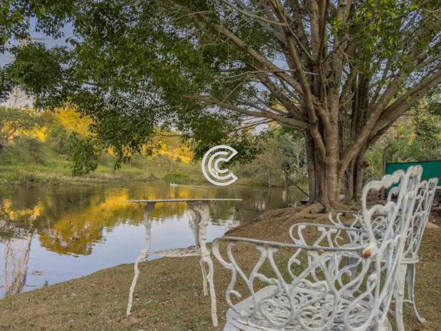 Chácara com 5 quartos à venda, 635m2 em Valinhos - SP - imagem 8 Foto 8 de Chácara com 5 quartos à venda, 635m2 em Valinhos - SP