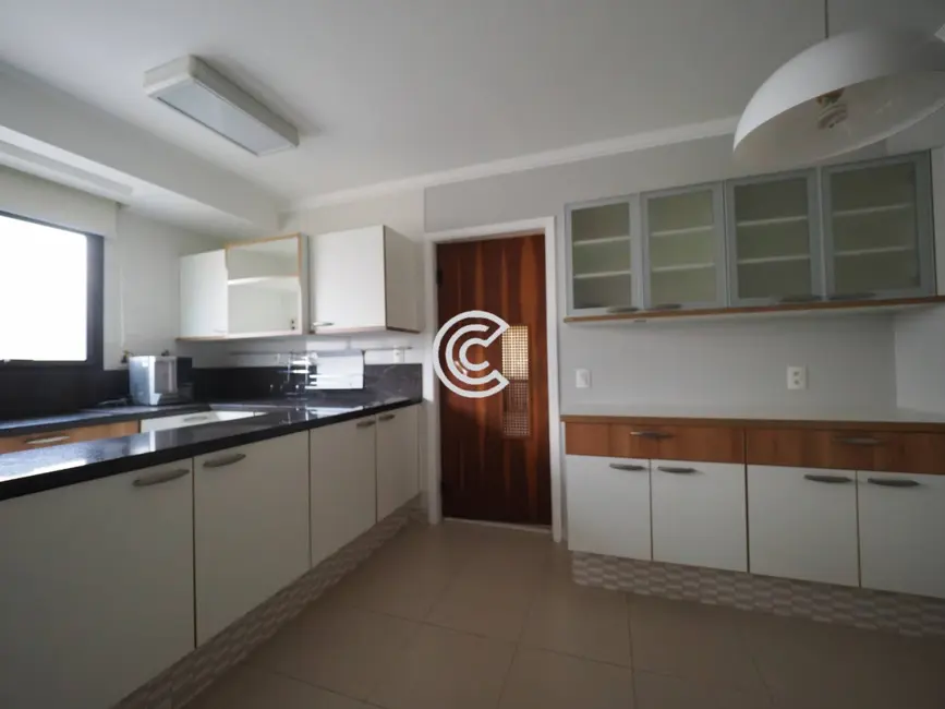 Apartamento com 4 quartos à venda, 226m2 em Cambuí, Campinas - SP - imagem 5 Foto 5 de Apartamento com 4 quartos à venda, 226m2 em Cambuí, Campinas - SP