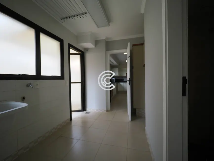 Apartamento com 4 quartos à venda, 226m2 em Cambuí, Campinas - SP - imagem 8 Foto 8 de Apartamento com 4 quartos à venda, 226m2 em Cambuí, Campinas - SP