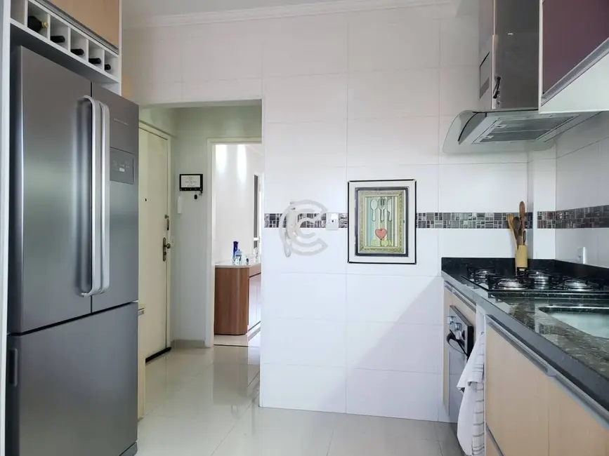 Apartamento com 3 quartos à venda, 108m2 em Centro, Valinhos - SP - imagem 3 Foto 3 de Apartamento com 3 quartos à venda, 108m2 em Centro, Valinhos - SP