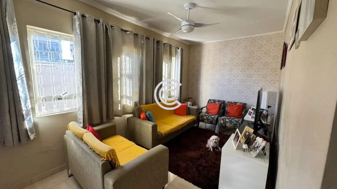 Casa com 5 quartos à venda, 260m2 em Jardim Santana, Campinas - SP - imagem 2 Foto 2 de Casa com 5 quartos à venda, 260m2 em Jardim Santana, Campinas - SP