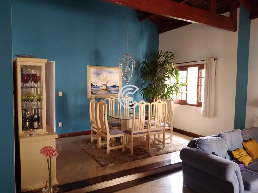 Casa com 3 quartos à venda, 295m2 em Jardim Europa, Valinhos - SP - imagem 6 Foto 6 de Casa com 3 quartos à venda, 295m2 em Jardim Europa, Valinhos - SP