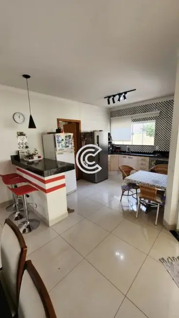 Foto 7 de Casa com 3 quartos à venda, 238m2 em Swiss Park, Campinas - SP