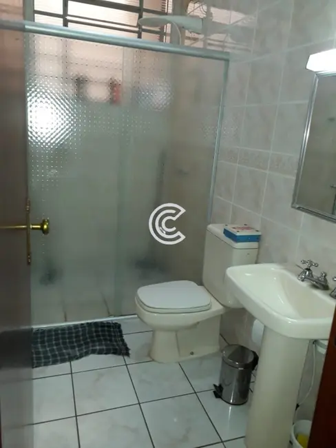 Chácara com 3 quartos à venda, 330m2 em Louveira - SP - imagem 6 Foto 6 de Chácara com 3 quartos à venda, 330m2 em Louveira - SP