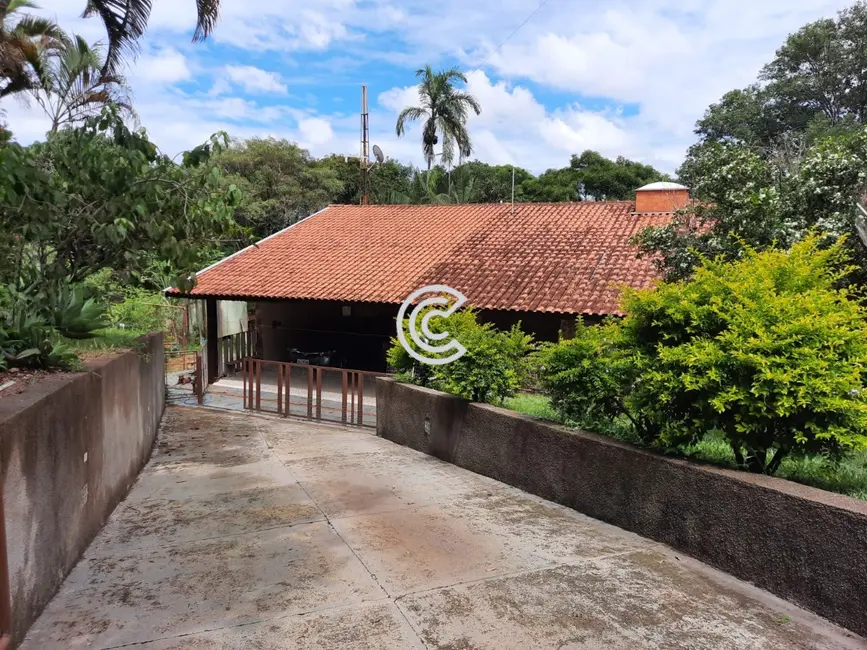 Foto 1 de Chácara com 3 quartos à venda, 330m2 em Louveira - SP