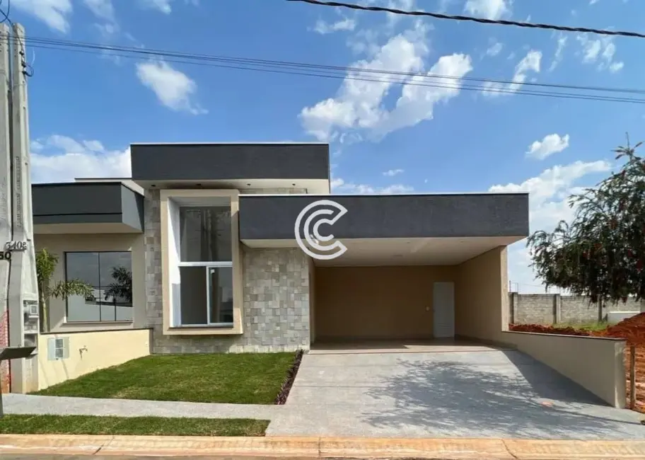 Foto 1 de Casa com 3 quartos à venda, 160m2 em Residencial Jardim do Jatobá, Hortolandia - SP