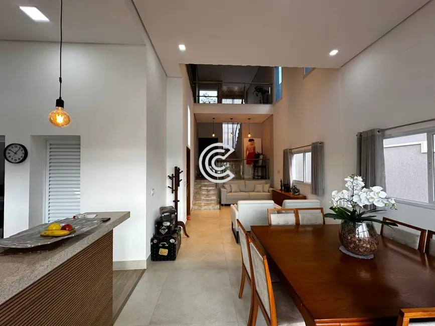 Foto 4 de Casa de Condomínio com 3 quartos à venda, 260m2 em Swiss Park, Campinas - SP