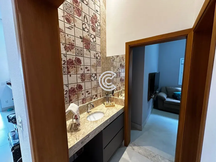 Foto 5 de Casa de Condomínio com 3 quartos à venda, 260m2 em Swiss Park, Campinas - SP