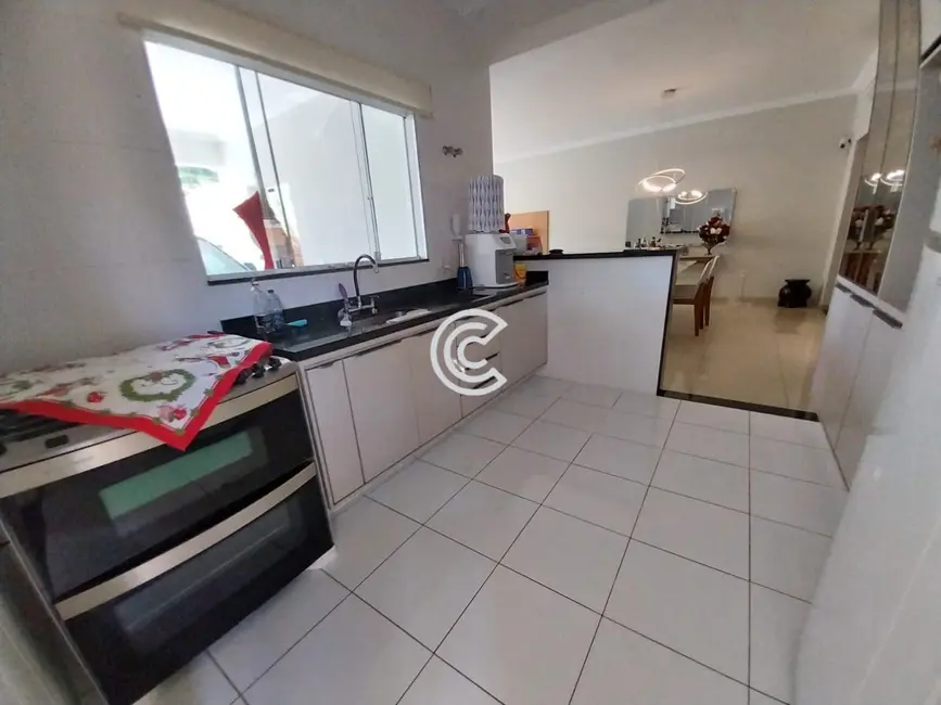 Foto 5 de Casa de Condomínio com 3 quartos à venda, 160m2 em Cascata, Paulinia - SP