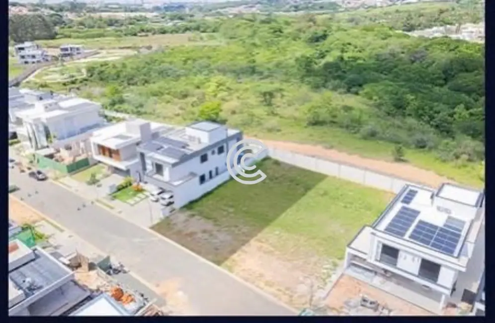 Foto 2 de Terreno / Lote à venda, 428m2 em Campinas - SP