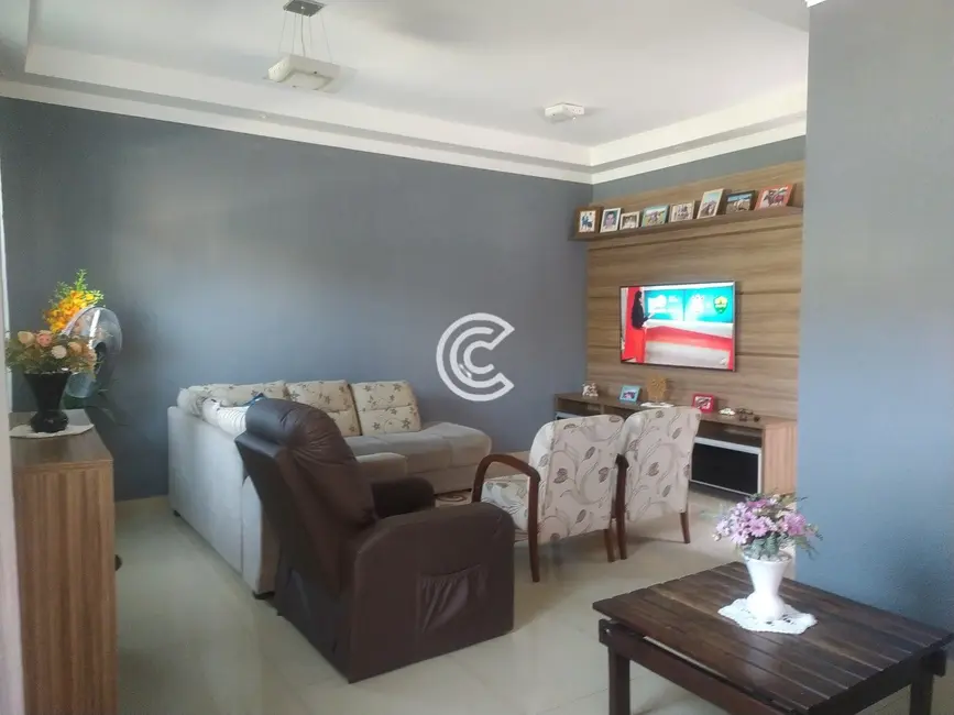 Casa com 3 quartos à venda, 251m2 em Jardim Pinheiros, Valinhos - SP - imagem 4 Foto 4 de Casa com 3 quartos à venda, 251m2 em Jardim Pinheiros, Valinhos - SP